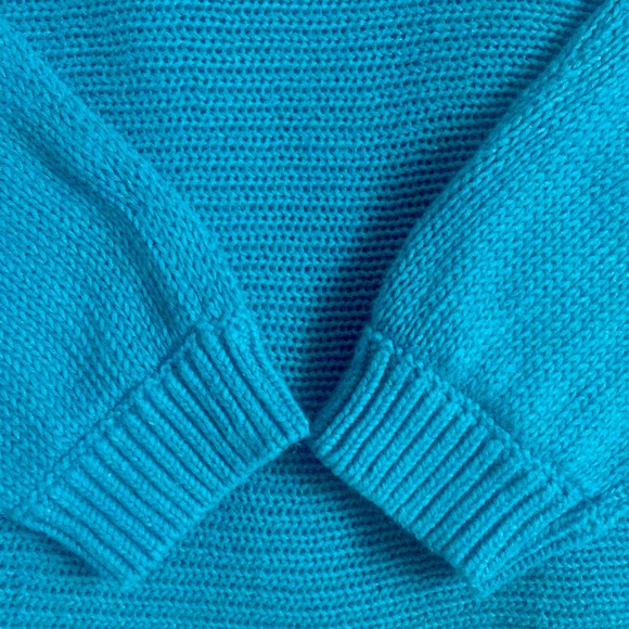 Banana Republic Relaxed Fit Sweater - Picture 9 of 9